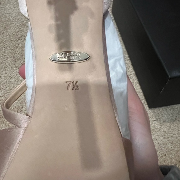 W7.5 Badgley Mischka Stillettos - Picture 7 of 9